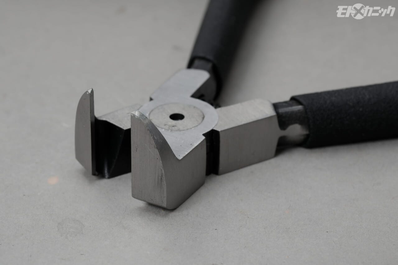 ｜バイクの分解組み立てや工作で重宝するストレートのおすすめ工具×6選