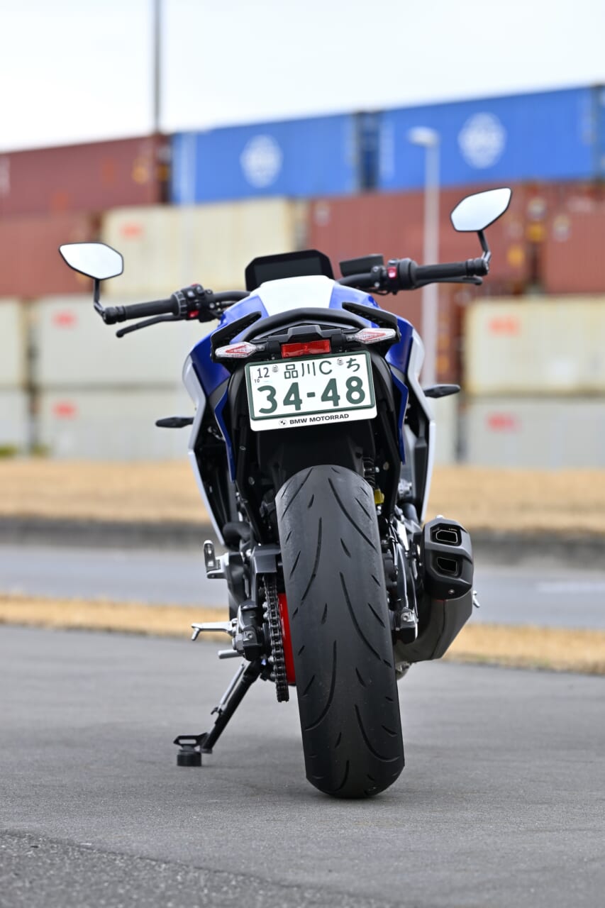 F900シリーズLow仕様｜BMWのF900シリーズはLowダウン仕様を選べば空前絶後に足着き性が良くなる！　