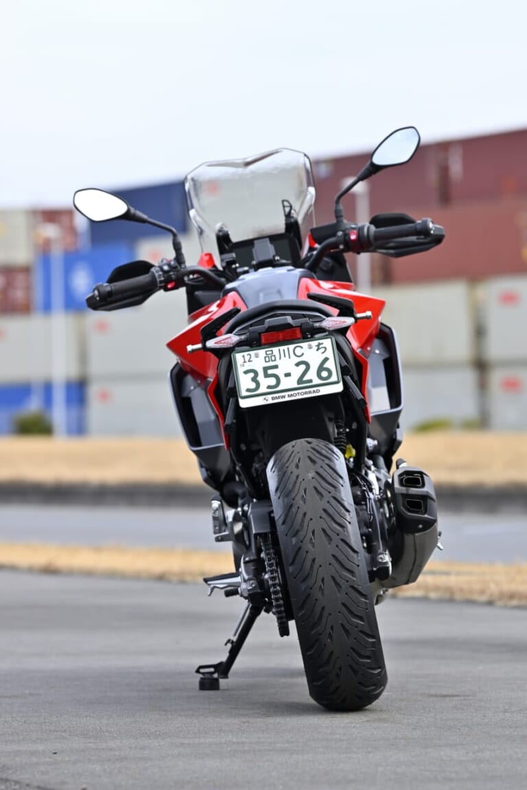 F900シリーズLow仕様|BMWのF900シリーズはLowダウン仕様を選べば空前絶後に足着き性が良くなる!