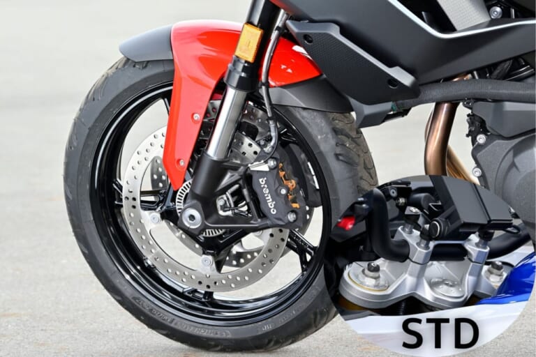 F900シリーズLow仕様|BMWのF900シリーズはLowダウン仕様を選べば空前絶後に足着き性が良くなる!