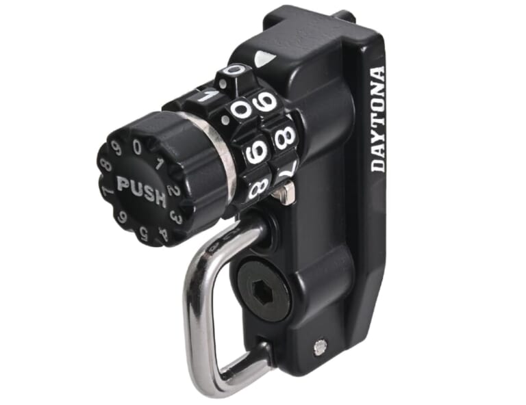 「もうカギは探さない」SR400専用ダイヤル式ヘルメットホルダーが地味に便利