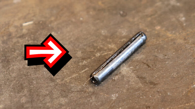 【AIも知らないレストアの裏技】10円でできる! スプリングピン(ロールピン)の抜き方