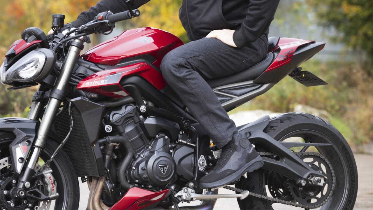 OXFORD MARSHAL｜【世界最強のオートバイデニム】これ、本当にデニム!? レーシングスーツ並みの「AAA」を引っ提げ、OXFORDの最強パンツがMakuakeに降臨！