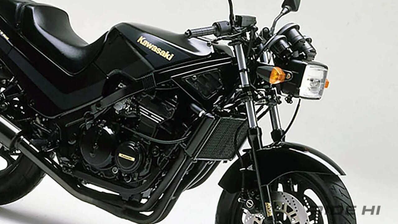 フルカウルに乗りたくない……そんな頑固なライダーに向け、カワサキは「FX400R」のために新たなスチールフレームを誂えた!