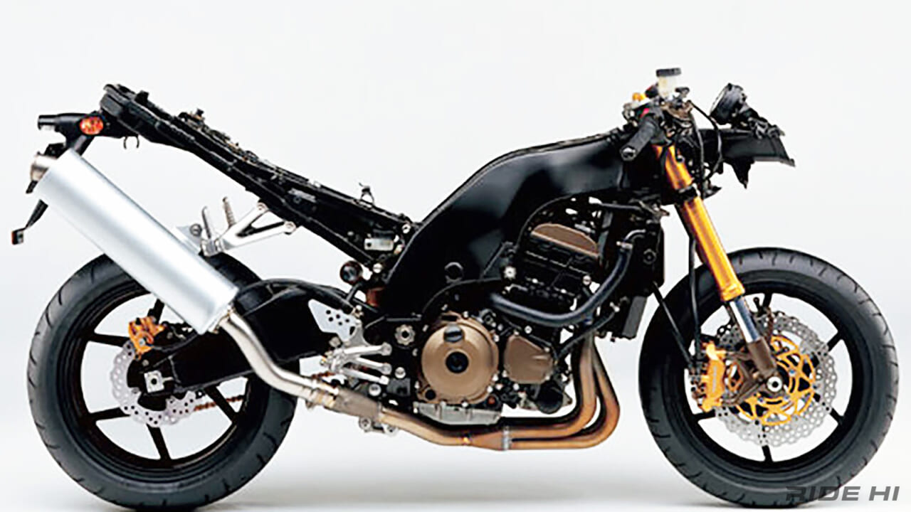 カワサキ｜ニンジャZX-10R｜2004年｜わかる人だけ乗ってくれればいい！ カワサキ「ニンジャZX-10R」初代の半端ない尖り方！