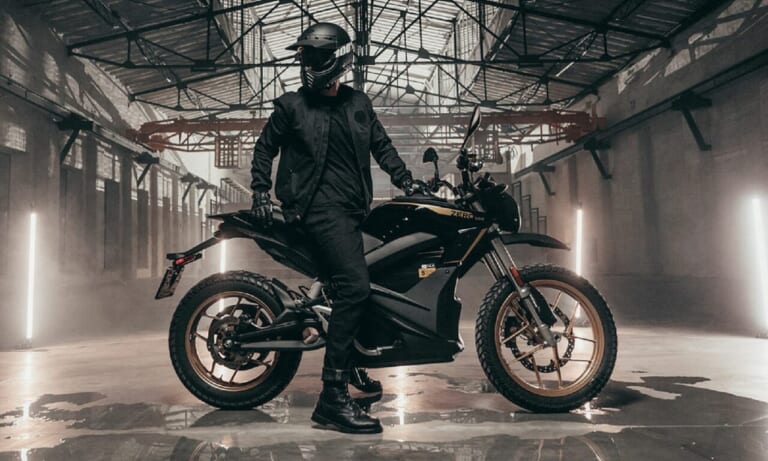 PANDOMOTO|パンドモト|MOTORISTS|モータリスト|PANDO MOTO【パンド モト】 超絶スタイリッシュで安全。高品質なバイク用ストリートウェアブランド!