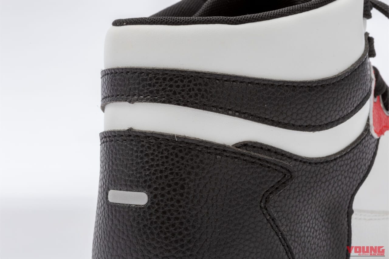 ｜「これが最適解か？」「こういうのが良いんだよ」専用品なのに「最強クラスのコスパ」でマジで差が出る。歩ける・守れる・濡れにくい“三拍子”揃ったスニーカー。