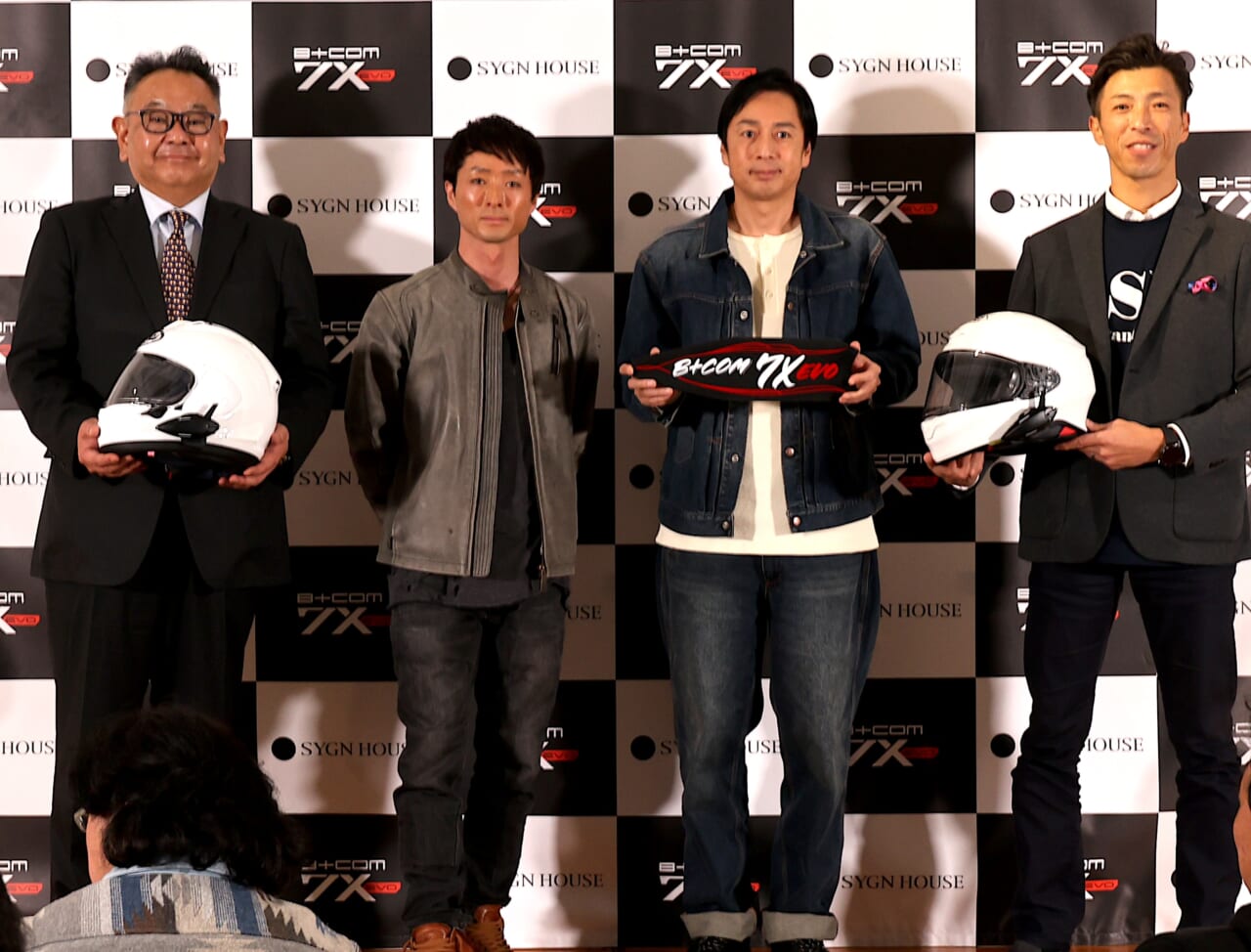 B+COM 7X EVO｜B+COMの新型は従来ユーザーともバッチリ繋がる！“8年ぶりのモデルチェンジでB+COM 7X EVO登場！！”