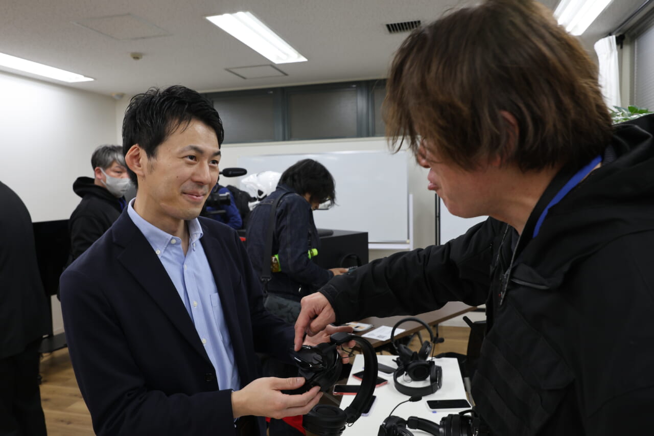 B+COM 7X EVO｜B+COMの新型は従来ユーザーともバッチリ繋がる！“8年ぶりのモデルチェンジでB+COM 7X EVO登場！！”