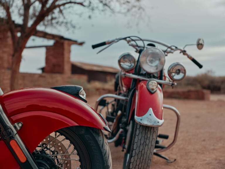 INDIAN MOTORCYCLE CHIEF VINTAGE｜【インディアン(Indian)2026新型】伝説の「チーフ ヴィンテージ」が復活! 125周年を飾る1940年代スタイルの再来