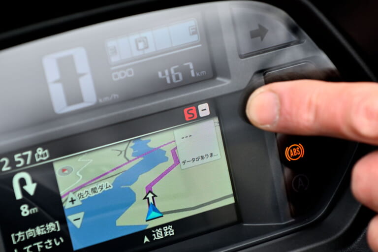 ヤマハ｜NMAX155｜試乗インプレッション｜【電子制御CVT“YECVT”がツーリングで効きまくり!?】ヤマハ「NMAX155」 ’26モデル試乗レポート