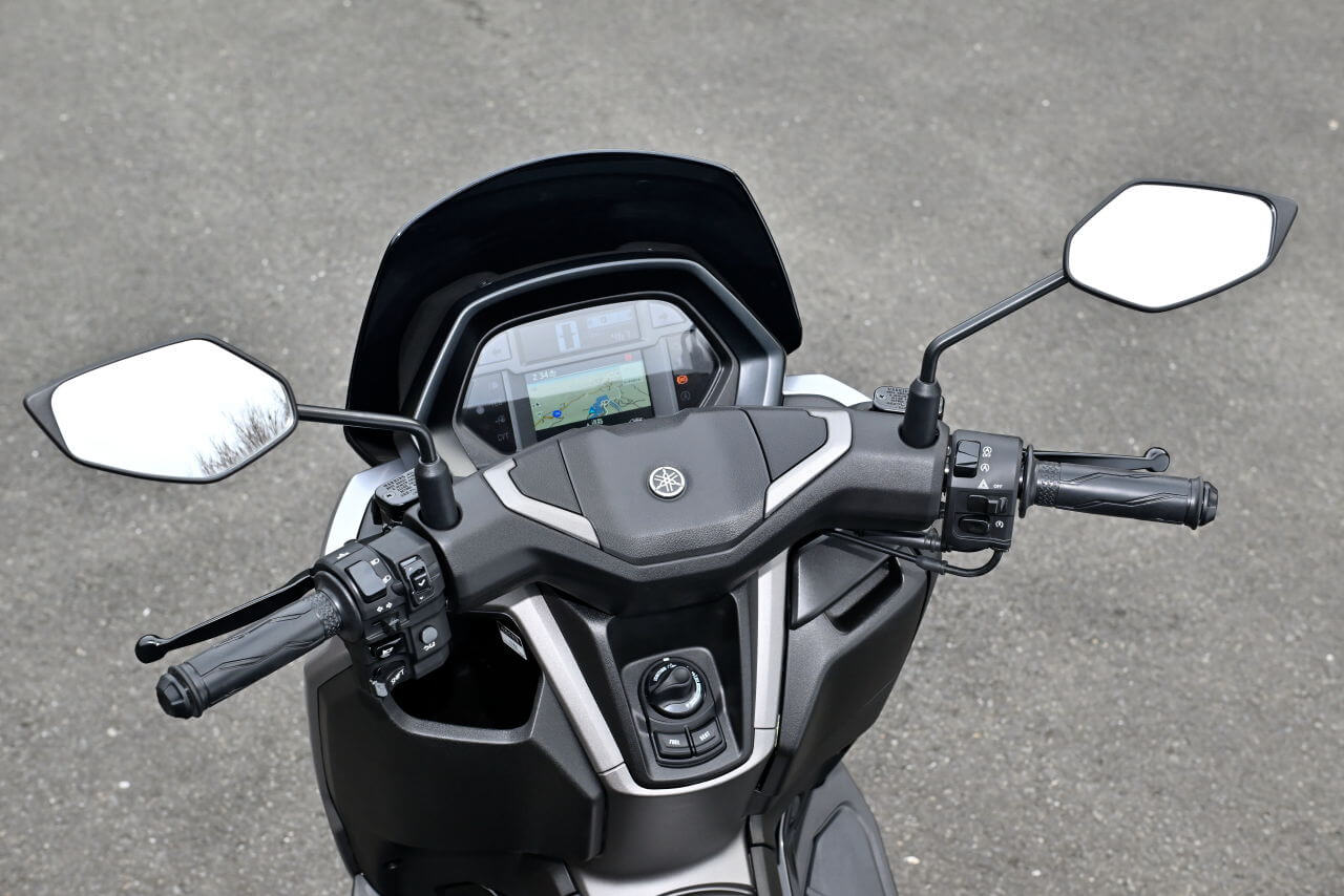 ヤマハ｜NMAX155｜試乗インプレッション｜【電子制御CVT“YECVT”がツーリングで効きまくり!?】ヤマハ「NMAX155」 ’26モデル試乗レポート