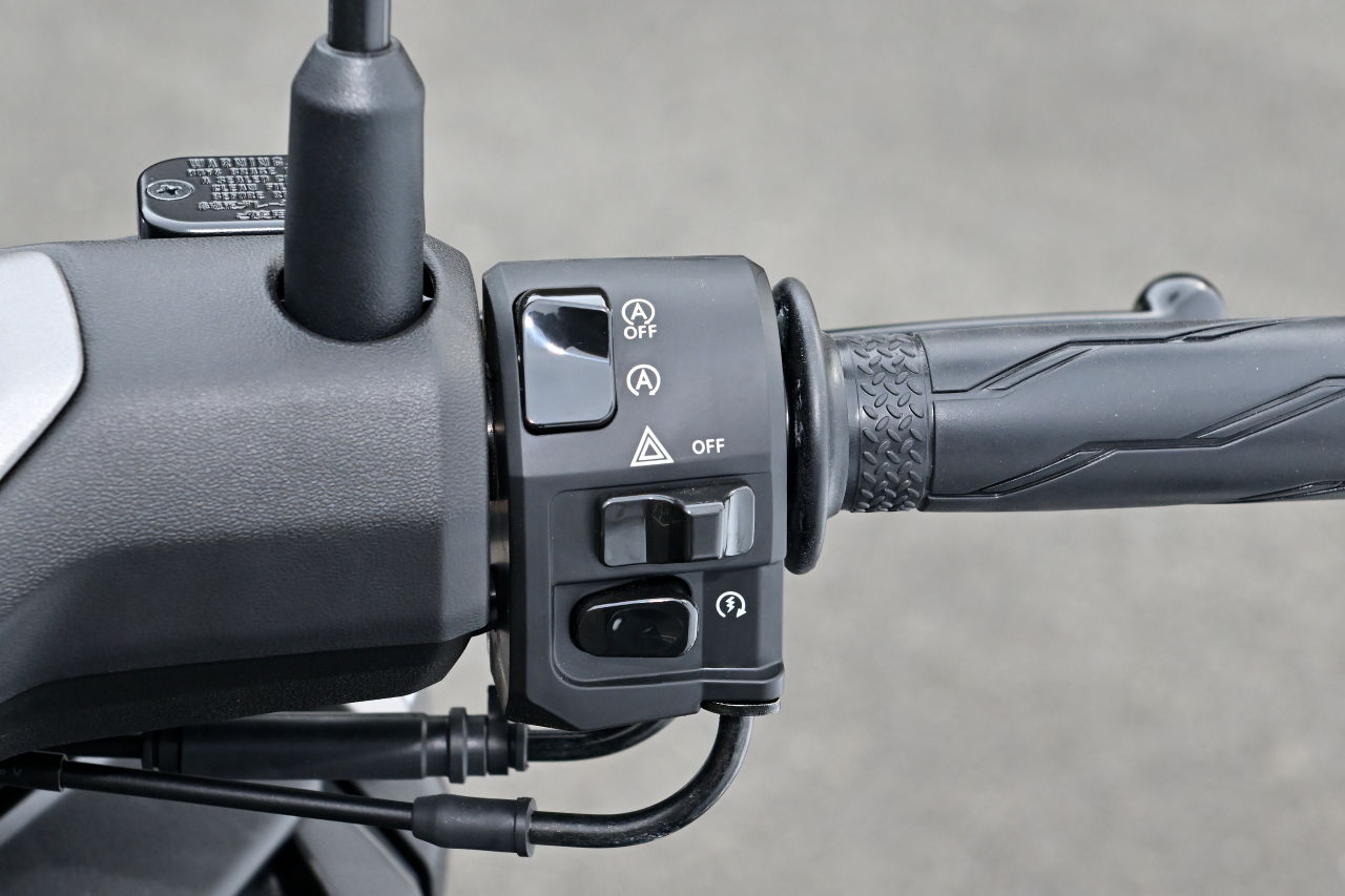 ｜【電子制御CVT“YECVT”がツーリングで効きまくり!?】ヤマハ「NMAX155」 ’26モデル試乗レポート