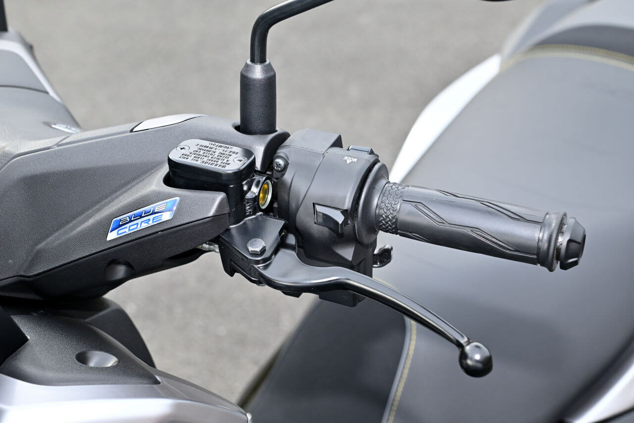 ヤマハ｜NMAX155｜試乗インプレッション｜【電子制御CVT“YECVT”がツーリングで効きまくり!?】ヤマハ「NMAX155」 ’26モデル試乗レポート