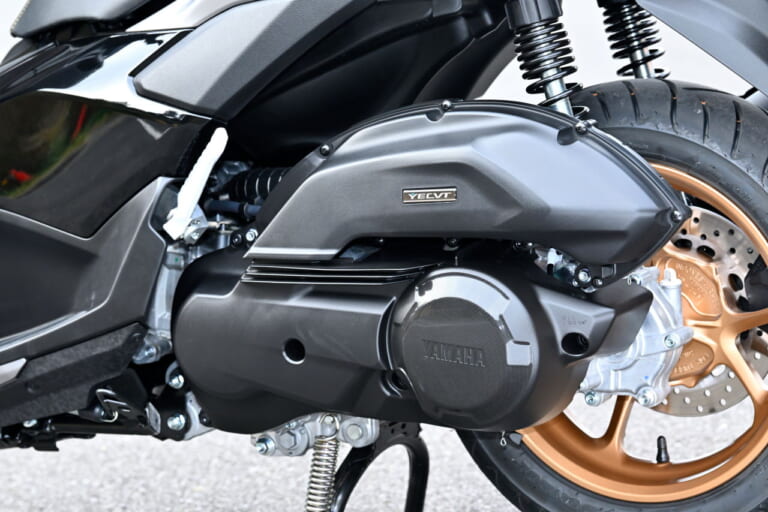 ヤマハ｜NMAX155｜試乗インプレッション｜【電子制御CVT“YECVT”がツーリングで効きまくり!?】ヤマハ「NMAX155」 ’26モデル試乗レポート