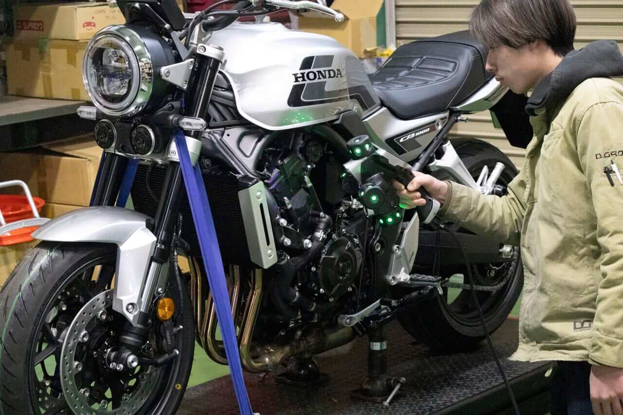 CB1000F用カスタムパーツ開発スタート！話題の車両も「楽しく、カッコよく、そして安全に」東京モーターサイクルショーでお披露目