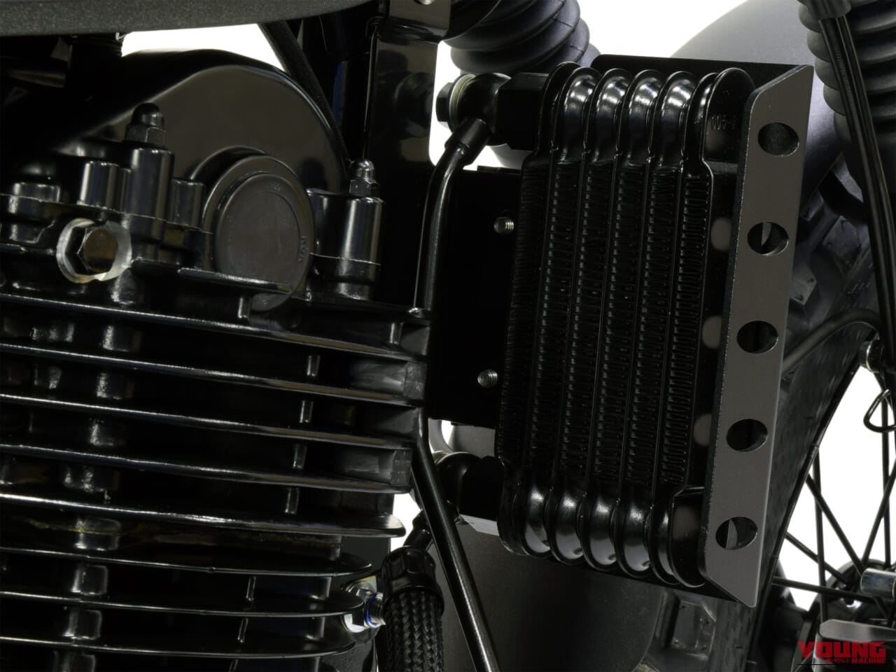 QINGQI CLASSIC 250/BIGFOOT 250 Scrambler |重いバイクはもう疲れた…そんなあなたへ!装備充実で150kg前後の軽量レトロ250cc2種が日本上陸