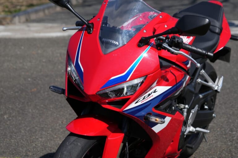 シュアラスターLOOPパワーショット｜CBR650R｜シュアラスターLOOPパワーショット「ザ・体感!!」ホンダ・CBR650R編
