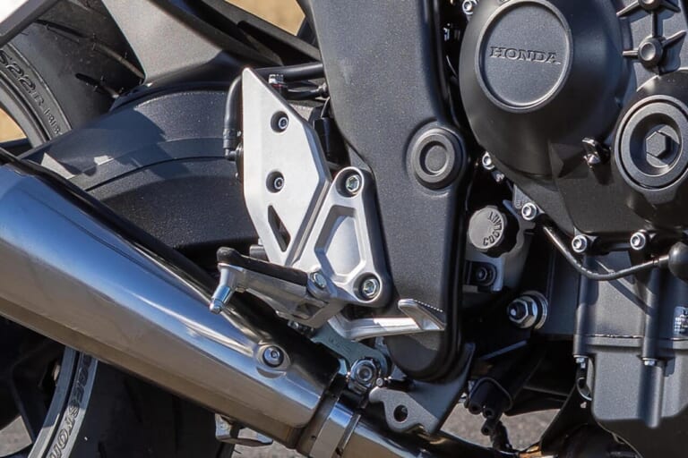 純正｜CB1000F｜CB1000F用カスタムパーツ開発スタート！話題の車両も「楽しく、カッコよく、そして安全に」東京モーターサイクルショーでお披露目