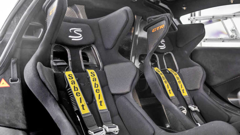 超希少なスーパーカーが新車価格の半額で落札|2026年3月の人気記事TOP10! ワークマン×コナンコラボ/ホンダ新型CB400SFのスクープや超リアルなスケールモデルCB等が注目を集める