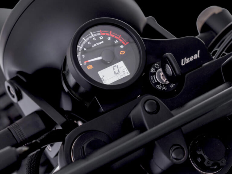 QINGQI CLASSIC 250/BIGFOOT 250 Scrambler |重いバイクはもう疲れた…そんなあなたへ!装備充実で150kg前後の軽量レトロ250cc2種が日本上陸