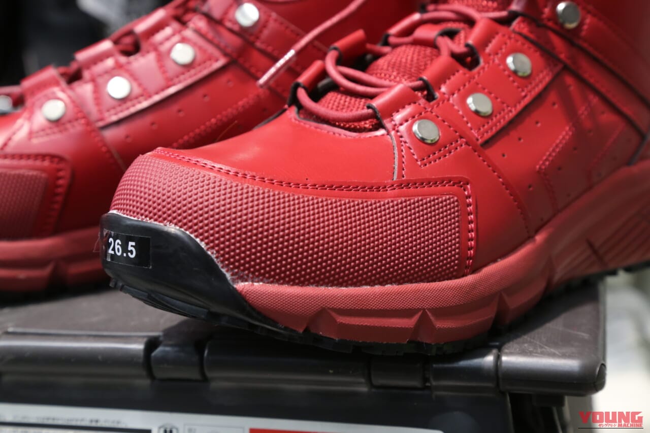 |ワークマン公式が太鼓判!バイクに使える最新セーフティシューズ5選【ワークマンプラス上板橋店で直撃】