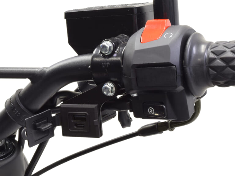 QINGQI CLASSIC 250/BIGFOOT 250 Scrambler |重いバイクはもう疲れた…そんなあなたへ!装備充実で150kg前後の軽量レトロ250cc2種が日本上陸