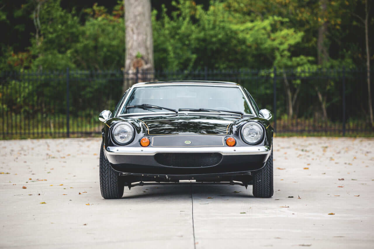 ｜『サーキットの狼』の衝撃から半世紀。ロータス・ヨーロッパ スペシャルの魅力｜JPSカラーの歴史から現在の相場まで徹底解説