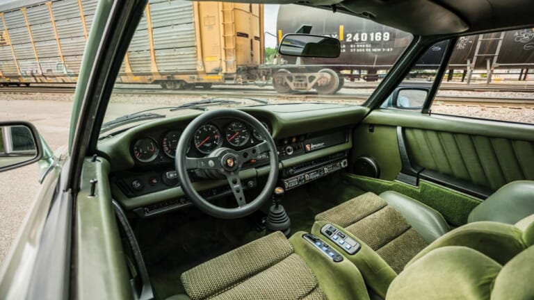 約2700万円で落札されたクレーマー935ターボ|2026年3月の人気記事TOP10! ワークマン×コナンコラボ/ホンダ新型CB400SFのスクープや超リアルなスケールモデルCB等が注目を集める