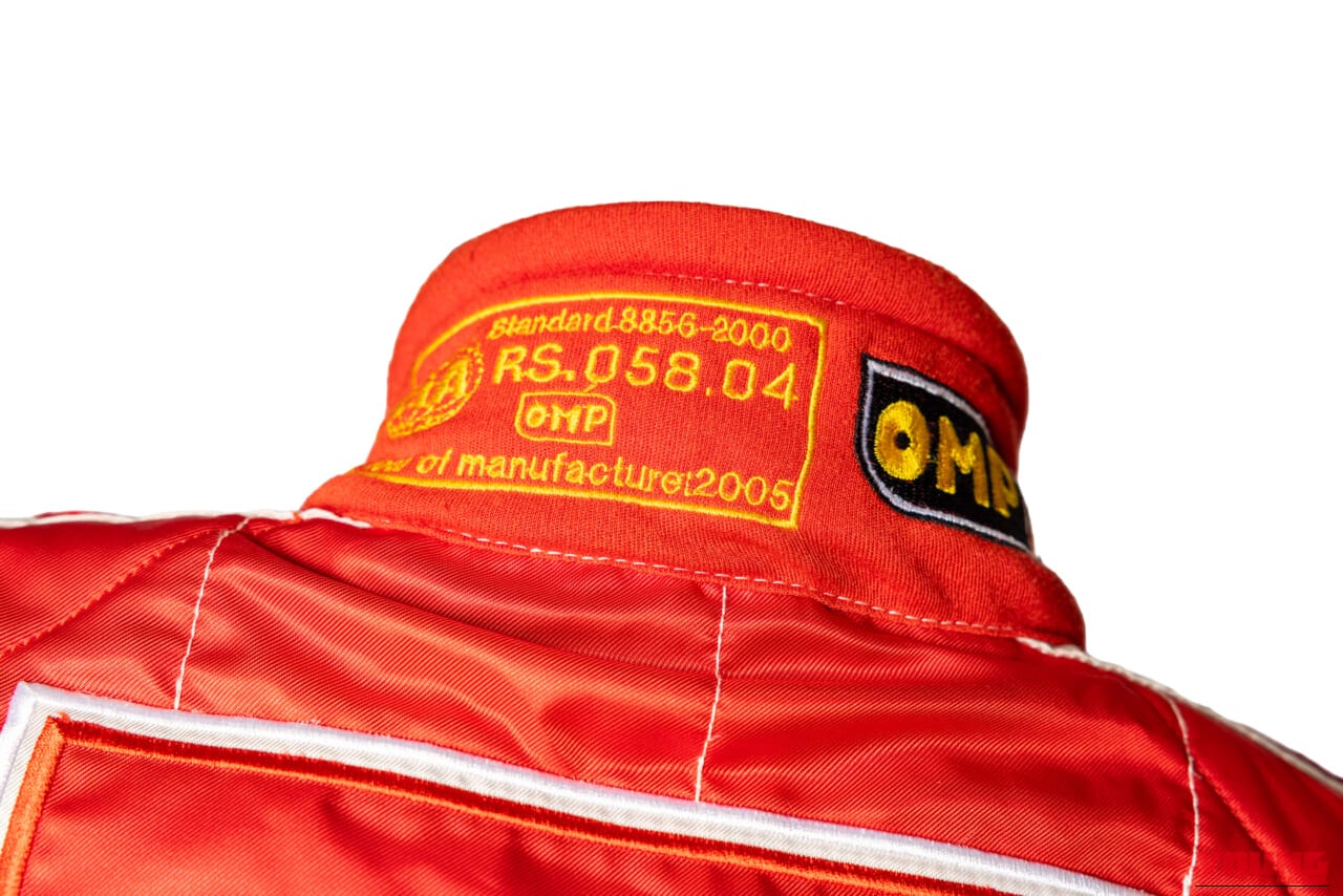 |F1レーシングスーツの資産価値とは?マンセル、シューマッハの実使用品オークション相場を解説