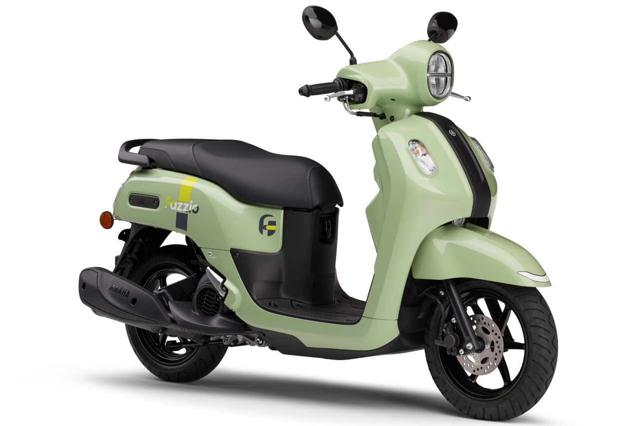 ｜“パワーアシスト”で発進加速を強化！ ヤマハが原付二種のレトロスクーター「FAZZIO」を正式発表