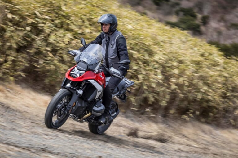 ミシュラン|アナキーアドベンチャー2|オンロードで快適だけどオフ系に似合う! 静粛性が向上したミシュラン「アナキーアドベンチャー2」試乗インプレッション