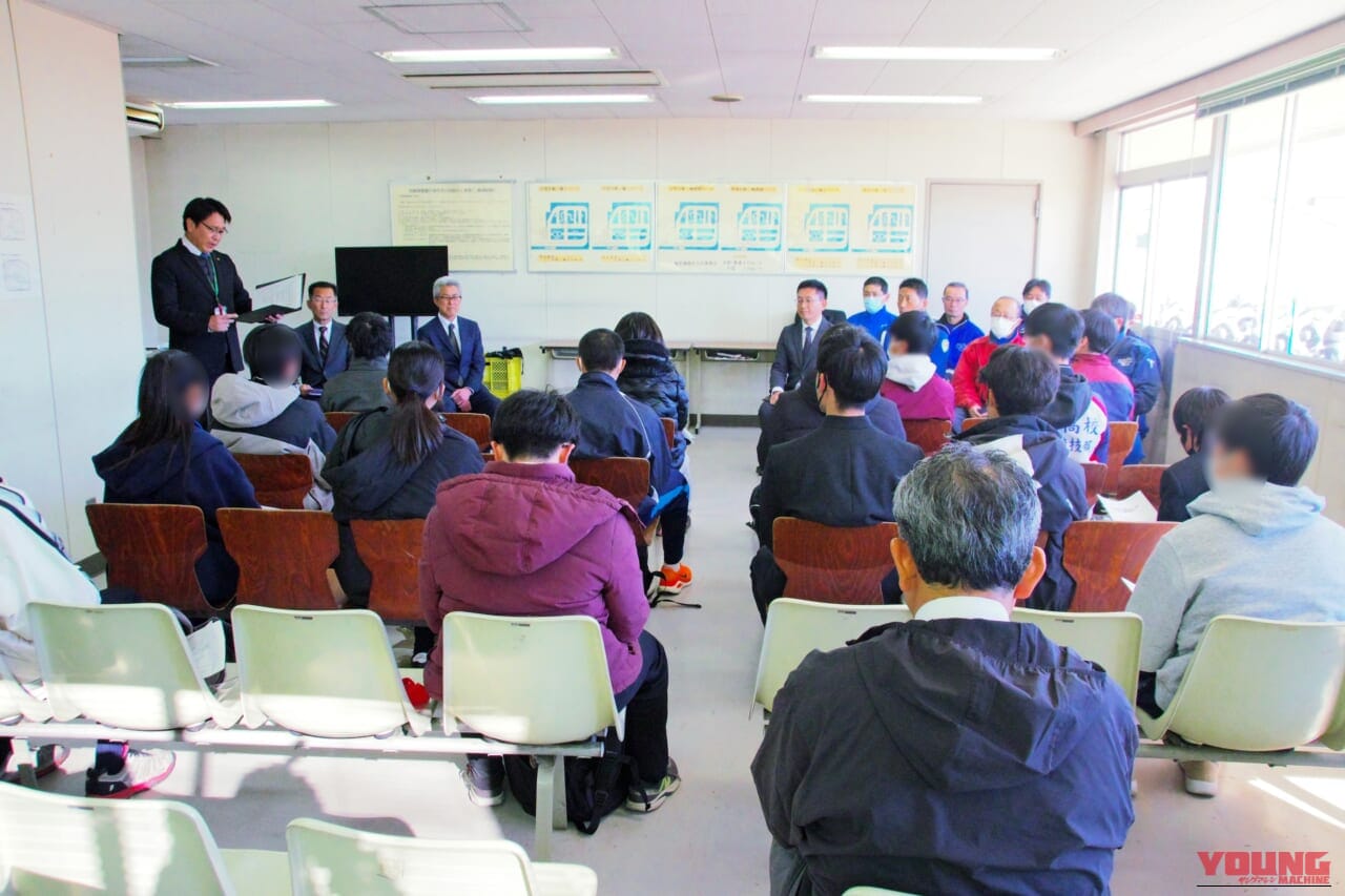 |三ない運動撤廃から10年! 車王国群馬県が取り組む高校生への二輪車講習会<後編:講習会レポート>