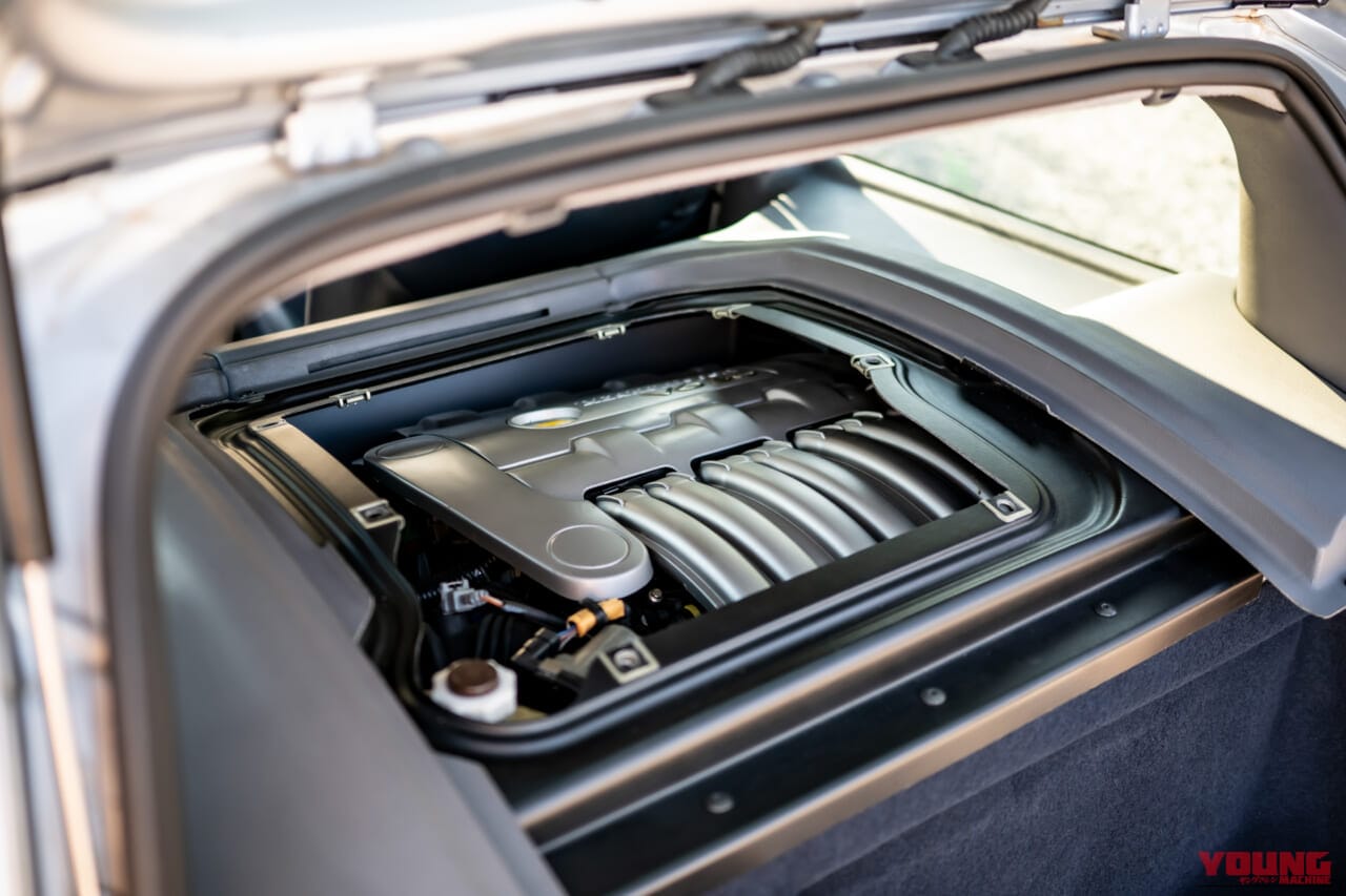 ルノー｜クリオV6スポール｜大衆車をV6ミッドシップ化?! 日本では同じ名前で売れなかった「クリオ」に見るルノーの魂