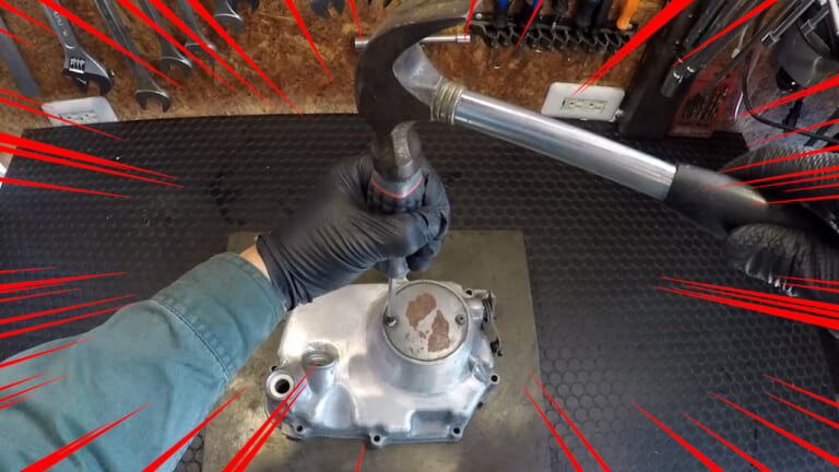 なめる前に試せ! プラスネジを正確に回すための「７対３の黄金ルール」【DIY整備の裏技】｜なめる前に試せ! プラスネジを正確に回すための「7対3の黄金ルール」【DIY整備の裏技】