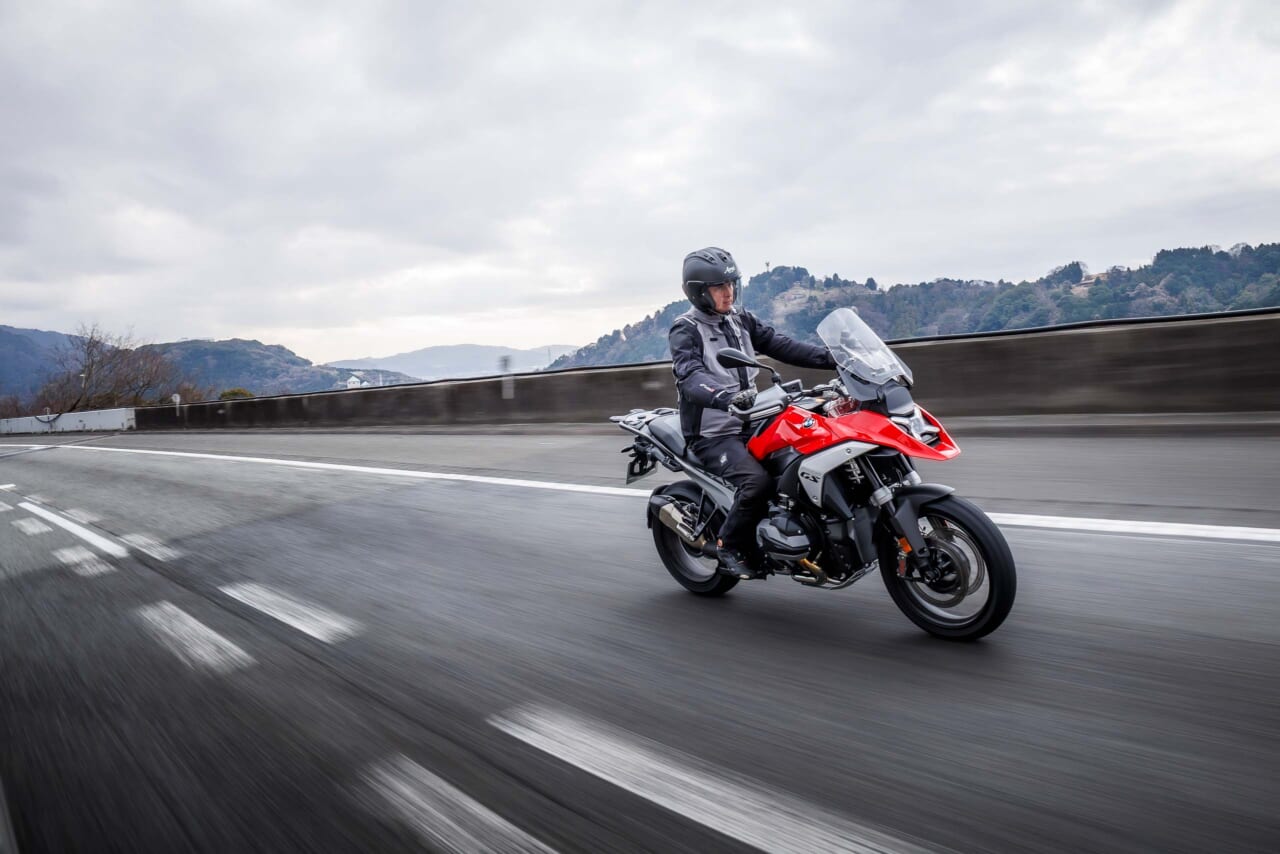 ミシュラン｜アナキーアドベンチャー2｜オンロードで快適だけどオフ系に似合う！ 静粛性が向上したミシュラン「アナキーアドベンチャー2」試乗インプレッション