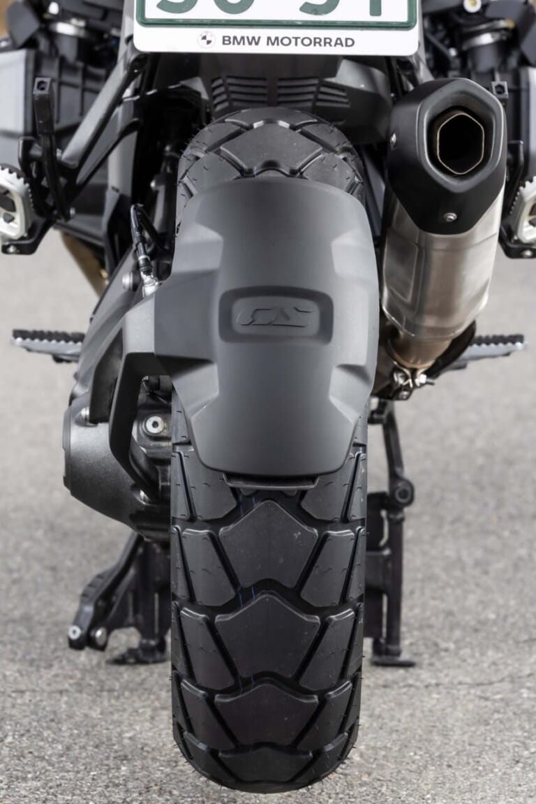 ミシュラン|アナキーアドベンチャー2|オンロードで快適だけどオフ系に似合う! 静粛性が向上したミシュラン「アナキーアドベンチャー2」試乗インプレッション