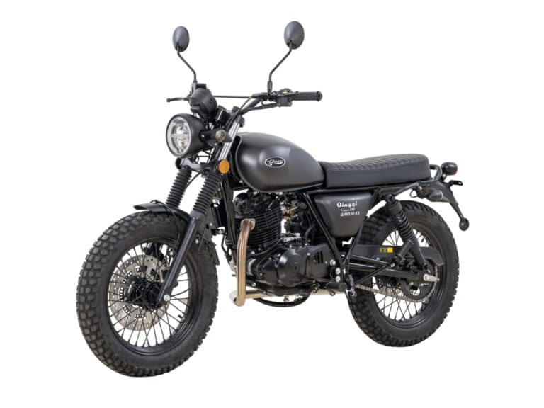 QINGQI CLASSIC 250/BIGFOOT 250 Scrambler|重いバイクはもう疲れた…そんなあなたへ!装備充実で150kg前後の軽量レトロ250cc2種が日本上陸