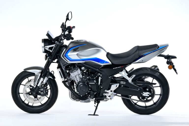 ホンダ|CB400スーパーフォア Eクラッチ コンセプト|【世界初公開】ホンダ新型「CB400スーパーフォア Eクラッチ “コンセプト”」大阪モーターサイクルショーで実車公開