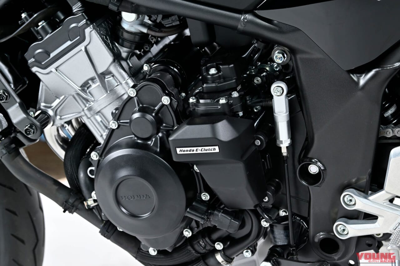 |【世界初公開】ホンダ新型「CB400スーパーフォア Eクラッチ “コンセプト”」大阪モーターサイクルショーで実車公開