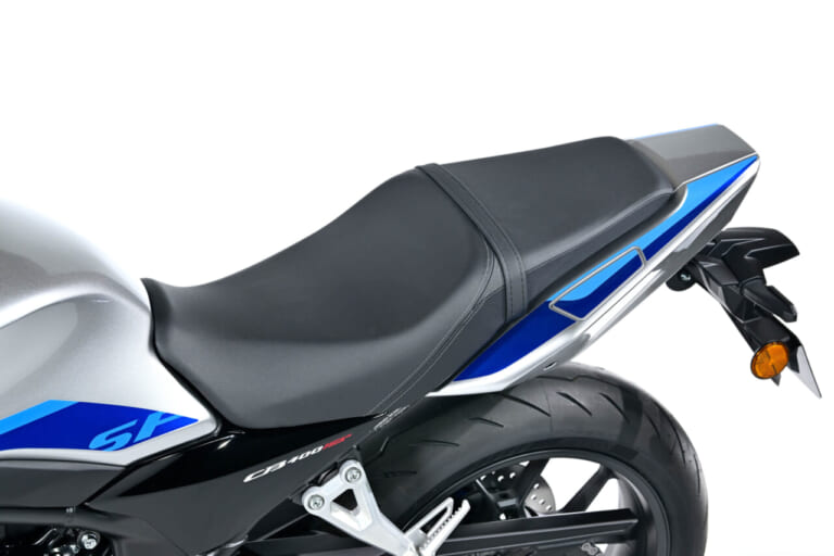 ホンダ|CB400スーパーフォア Eクラッチ コンセプト|【世界初公開】ホンダ新型「CB400スーパーフォア Eクラッチ “コンセプト”」大阪モーターサイクルショーで実車公開