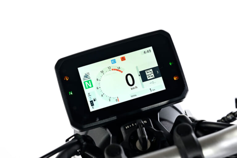 ホンダ｜CB400スーパーフォア Eクラッチ コンセプト｜【世界初公開】ホンダ新型「CB400スーパーフォア Eクラッチ “コンセプト”」大阪モーターサイクルショーで実車公開