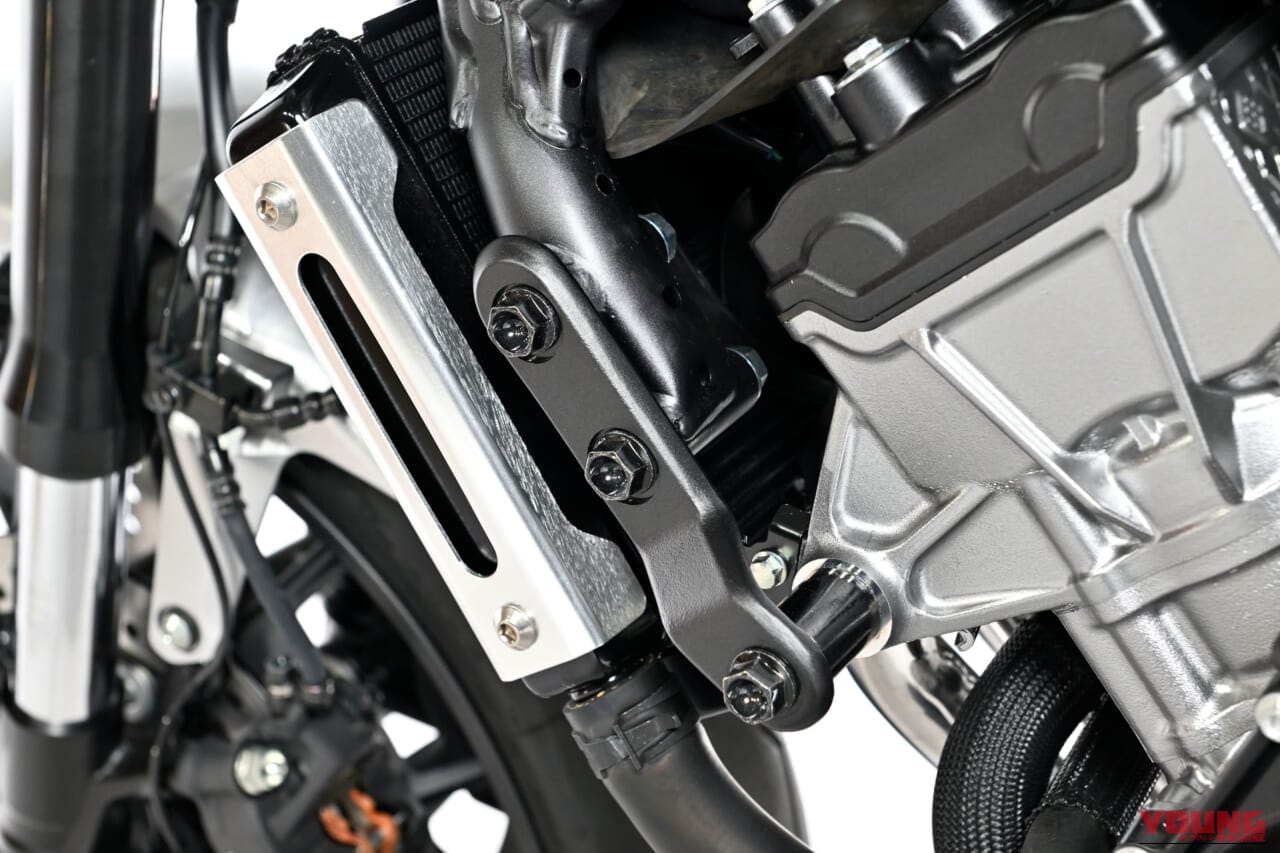 |【世界初公開】ホンダ新型「CB400スーパーフォア Eクラッチ “コンセプト”」大阪モーターサイクルショーで実車公開