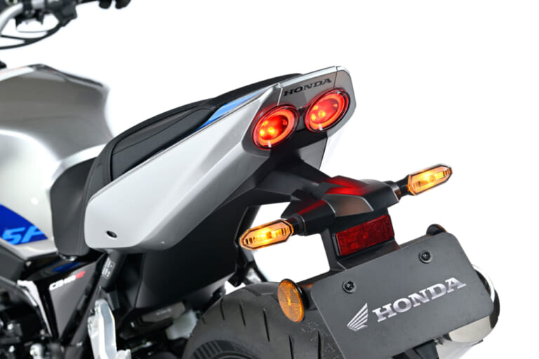 ホンダ|CB400スーパーフォア Eクラッチ コンセプト|【世界初公開】ホンダ新型「CB400スーパーフォア Eクラッチ “コンセプト”」大阪モーターサイクルショーで実車公開