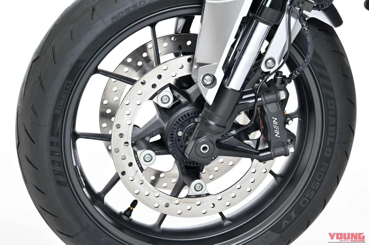 |【世界初公開】ホンダ新型「CB400スーパーフォア Eクラッチ “コンセプト”」大阪モーターサイクルショーで実車公開