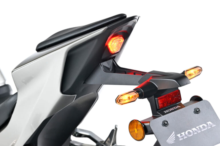 ホンダ｜CBR400R FOUR E-Clutch Concept｜ホンダの4気筒400ccフルカウルスポーツが30年ぶりに復活へ!! 新型「CBR400R FOUR」がコンセプトモデルとしてついに大阪MCショーでアンベール