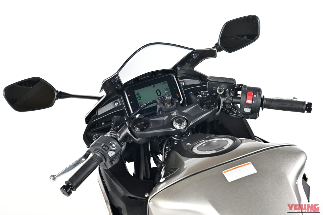 ホンダ|CBR400R FOUR E-Clutch Concept|ホンダの4気筒400ccフルカウルスポーツが30年ぶりに復活へ!! 新型「CBR400R FOUR」がコンセプトモデルとしてついに大阪MCショーでアンベール