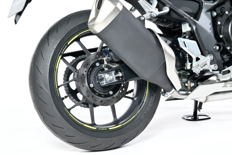 ホンダ|CBR400R FOUR E-Clutch Concept|ホンダの4気筒400ccフルカウルスポーツが30年ぶりに復活へ!! 新型「CBR400R FOUR」がコンセプトモデルとしてついに大阪MCショーでアンベール