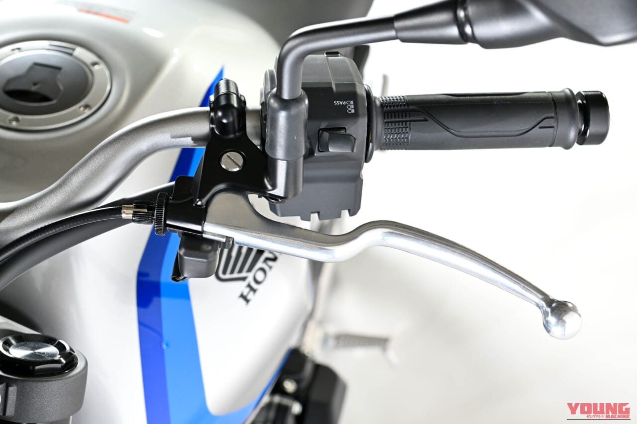 |【世界初公開】ホンダ新型「CB400スーパーフォア Eクラッチ “コンセプト”」大阪モーターサイクルショーで実車公開