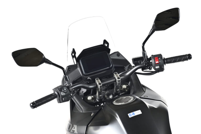 ホンダ|XL750トランザルプ Eクラッチ|2026年モデル|Eクラッチ仕様が新登場! 電スロと組み合わせてアドベンチャーがより快適に。ホンダ「XL750トランザルプ E-Clutch」4月23日発売